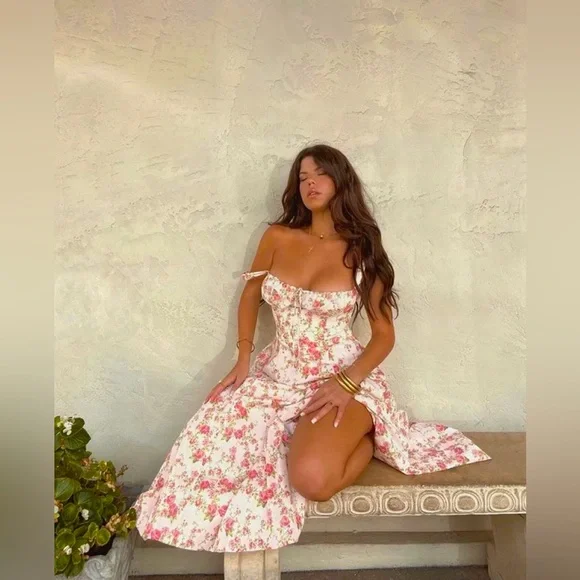 NWT HOUSE OF CB CARMEN Rose Print Bustier Sundress. Size XL